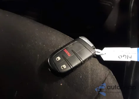 2023 Jeep Renegade Latitude 4X4 z USA, uszkodzony, nr VIN ZACNJDB16PPP21506